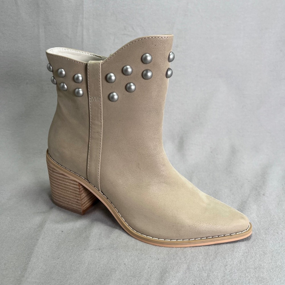 Oasis‎ Society Alofi Studded Collar Booties Vegan Leather Tan Block Heel 7.5